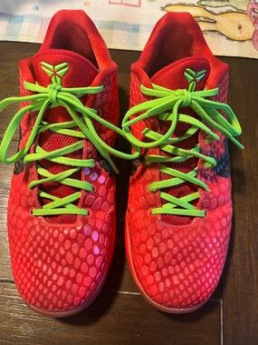 Kobe 6 VI Protro Low GS “Reverse Grinch” FV9676-600 Size 6 Y